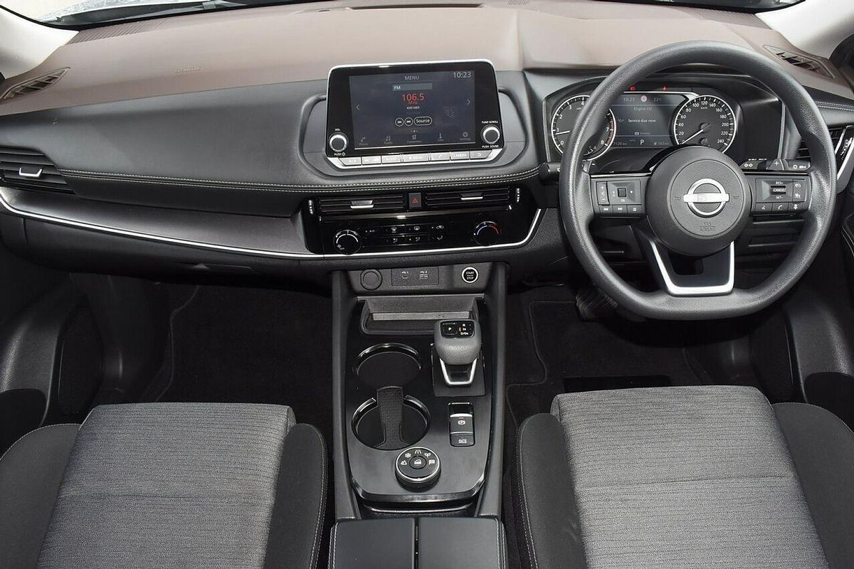 2024 Nissan X-TRAIL ST T33
