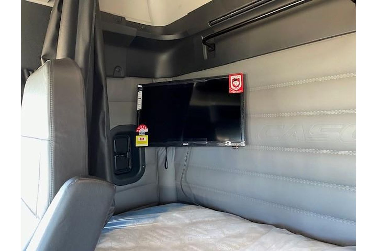 2023 Freightliner Cascadia 116