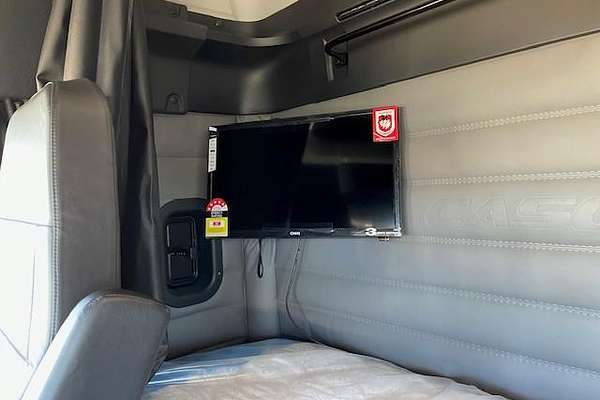 2023 Freightliner Cascadia 116