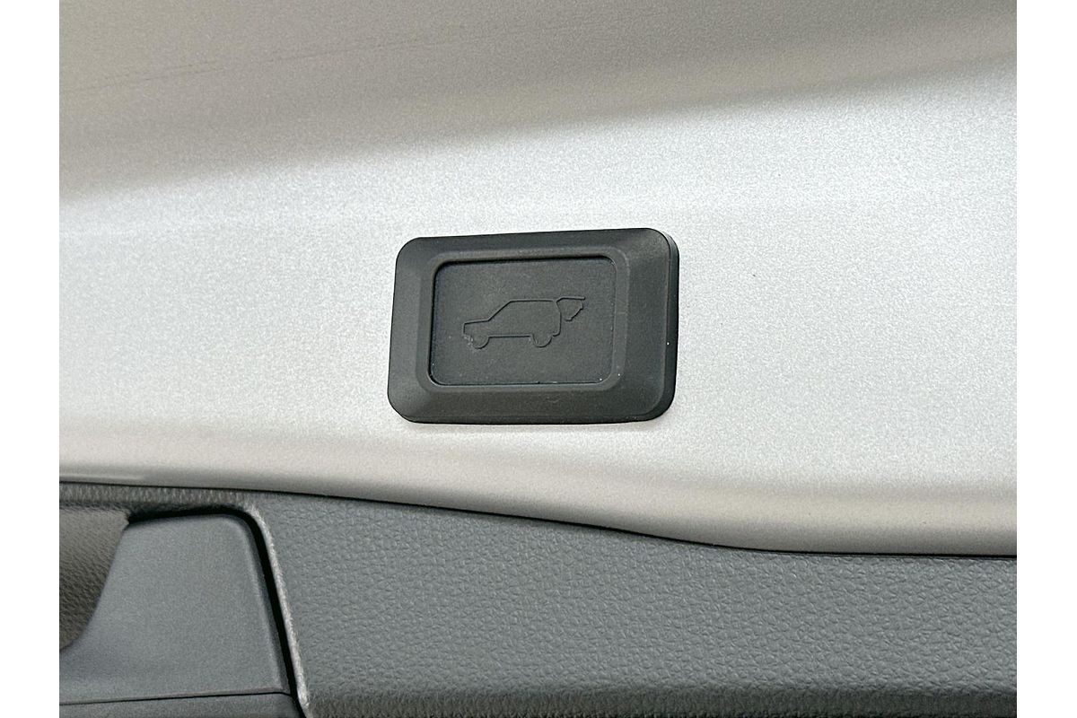 2023 Toyota RAV4 Cruiser AXAH54R