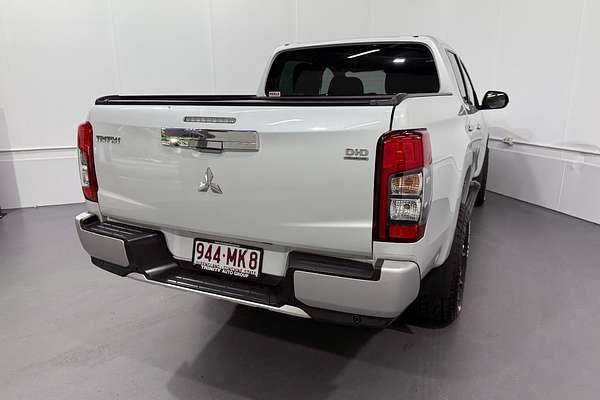 2020 Mitsubishi Triton GLS MR 4X4