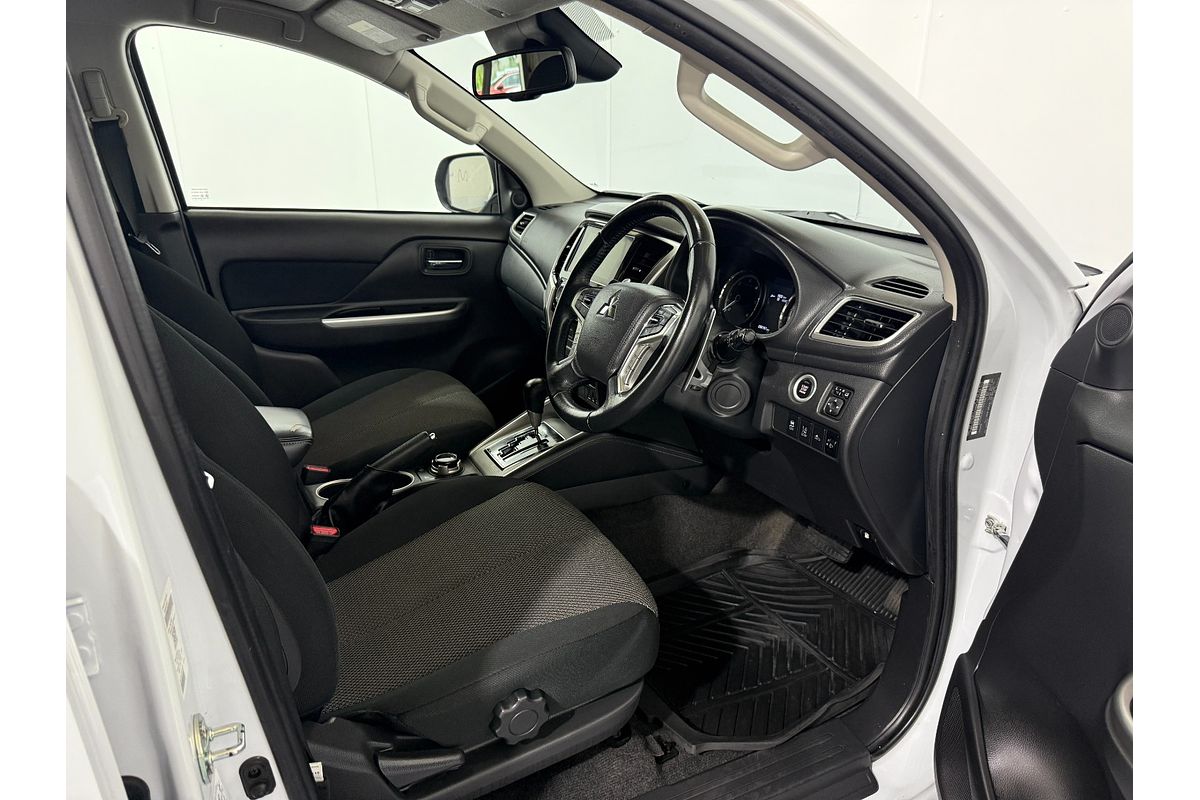2020 Mitsubishi Triton GLS MR 4X4