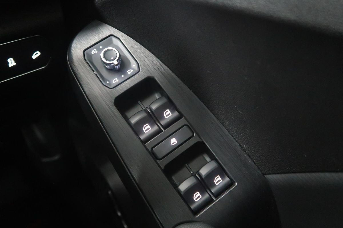 2023 GWM Haval Jolion Ultra Hybrid A01