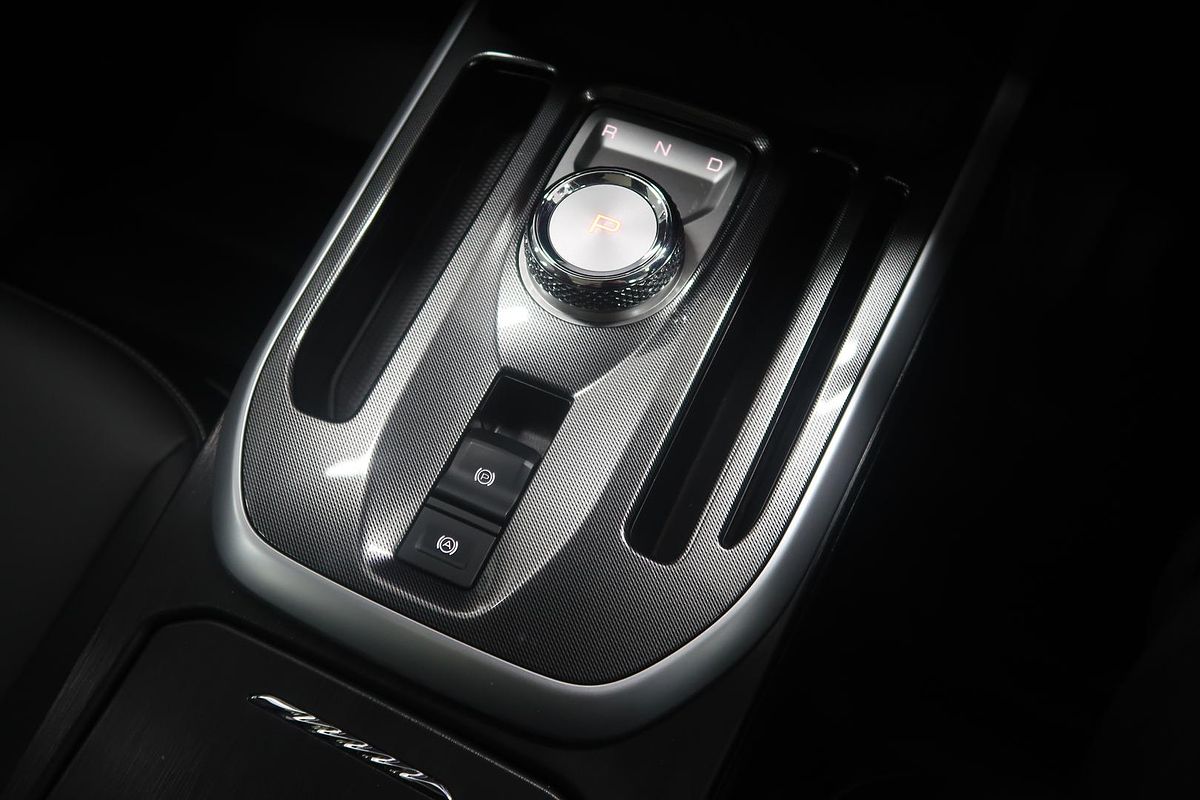 2023 GWM Haval Jolion Ultra Hybrid A01