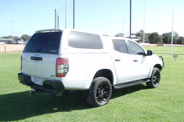 2020 Mitsubishi Triton GSR MR 4X4