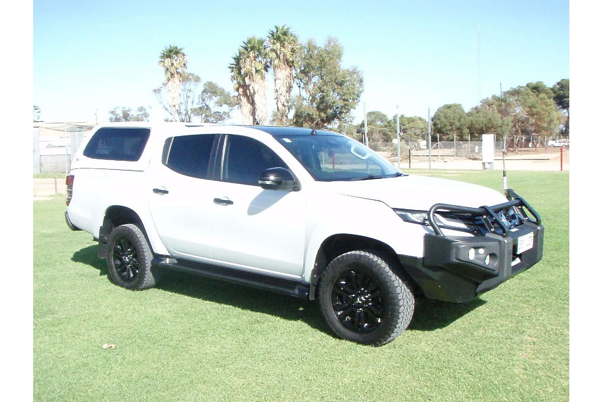 2020 Mitsubishi Triton GSR MR 4X4