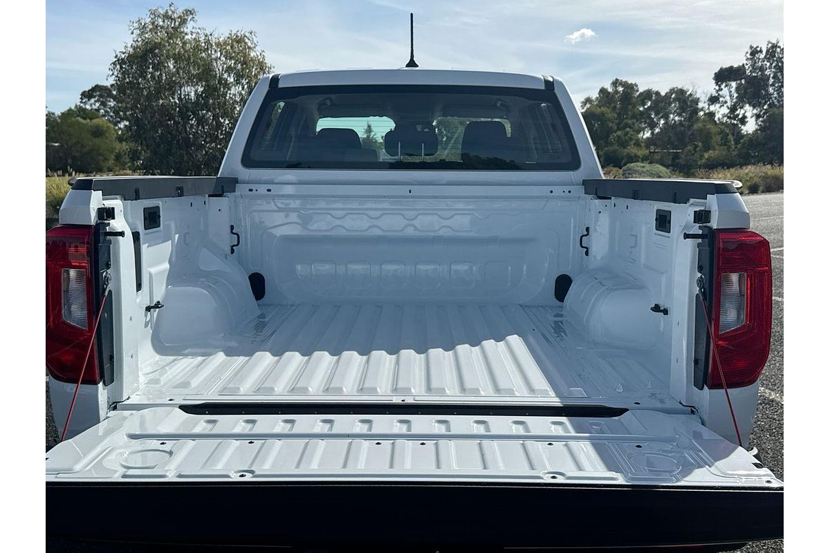 2024 Volkswagen Amarok TDI405 Core NF 4X4