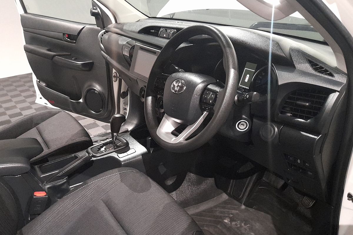 2020 Toyota Hilux SR GUN126R 4X4
