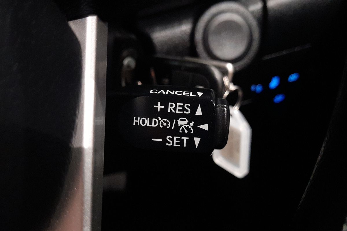 2020 Toyota Hilux SR GUN126R 4X4