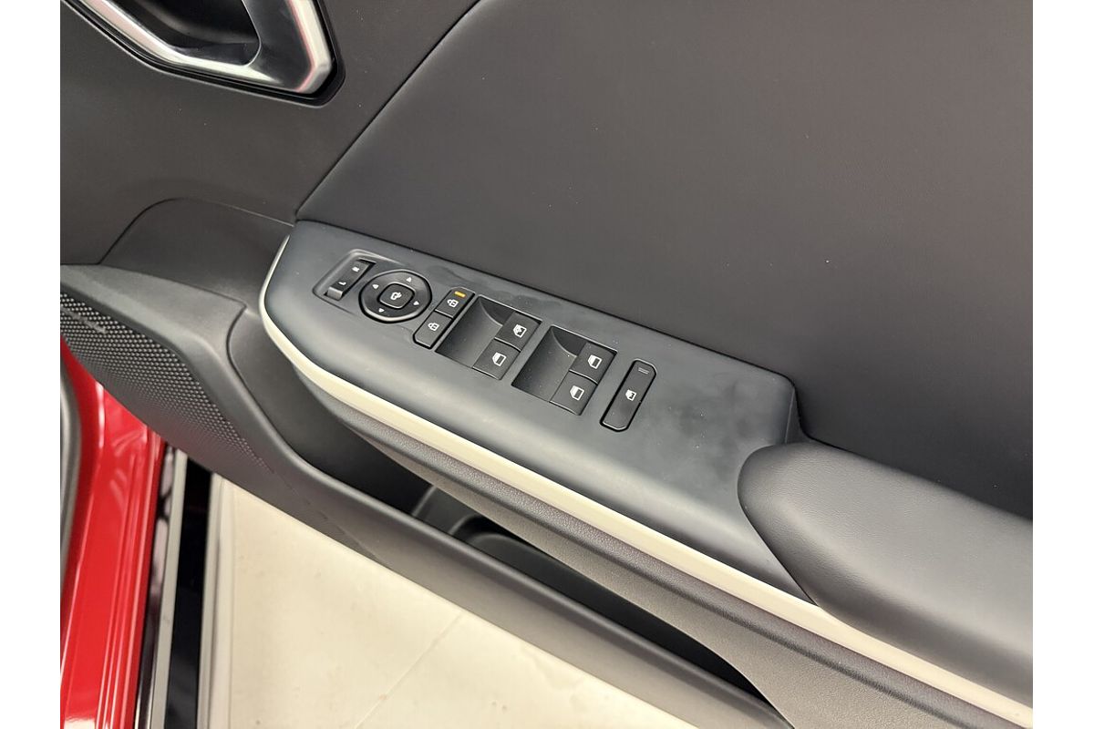 2024 Kia K4 GT-Line CL4m