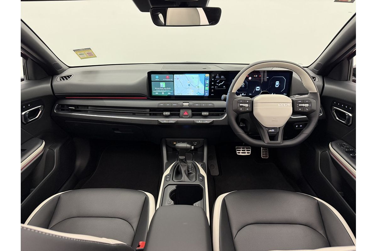 2024 Kia K4 GT-Line CL4m