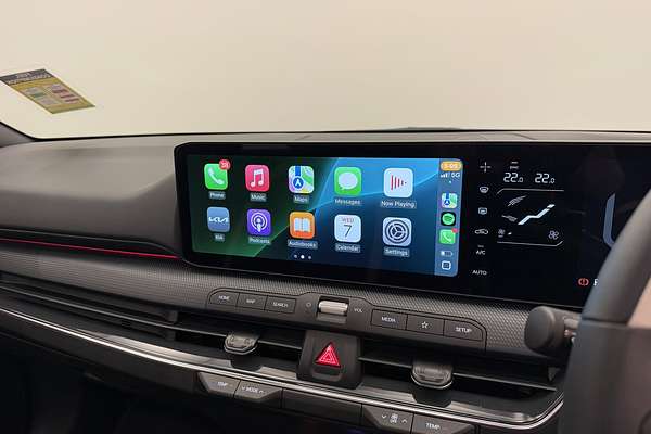 2024 Kia K4 GT-Line CL4m