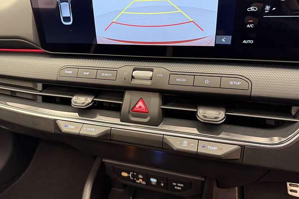 2024 Kia K4 GT-Line CL4m