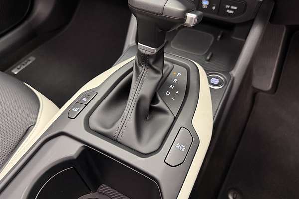 2024 Kia K4 GT-Line CL4m