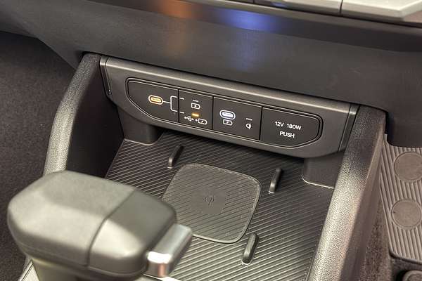 2024 Kia K4 GT-Line CL4m