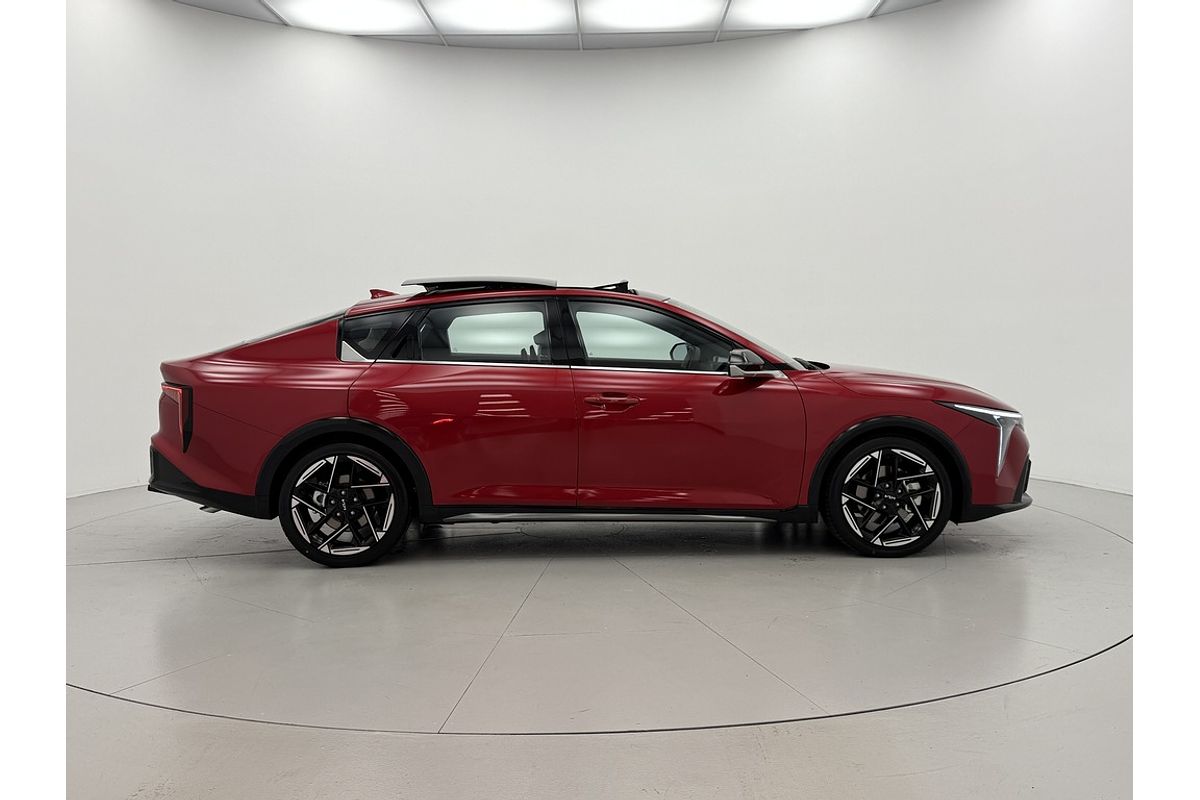 2024 Kia K4 GT-Line CL4m