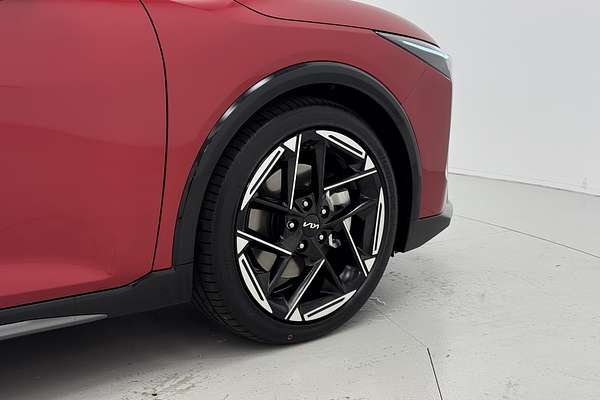 2024 Kia K4 GT-Line CL4m