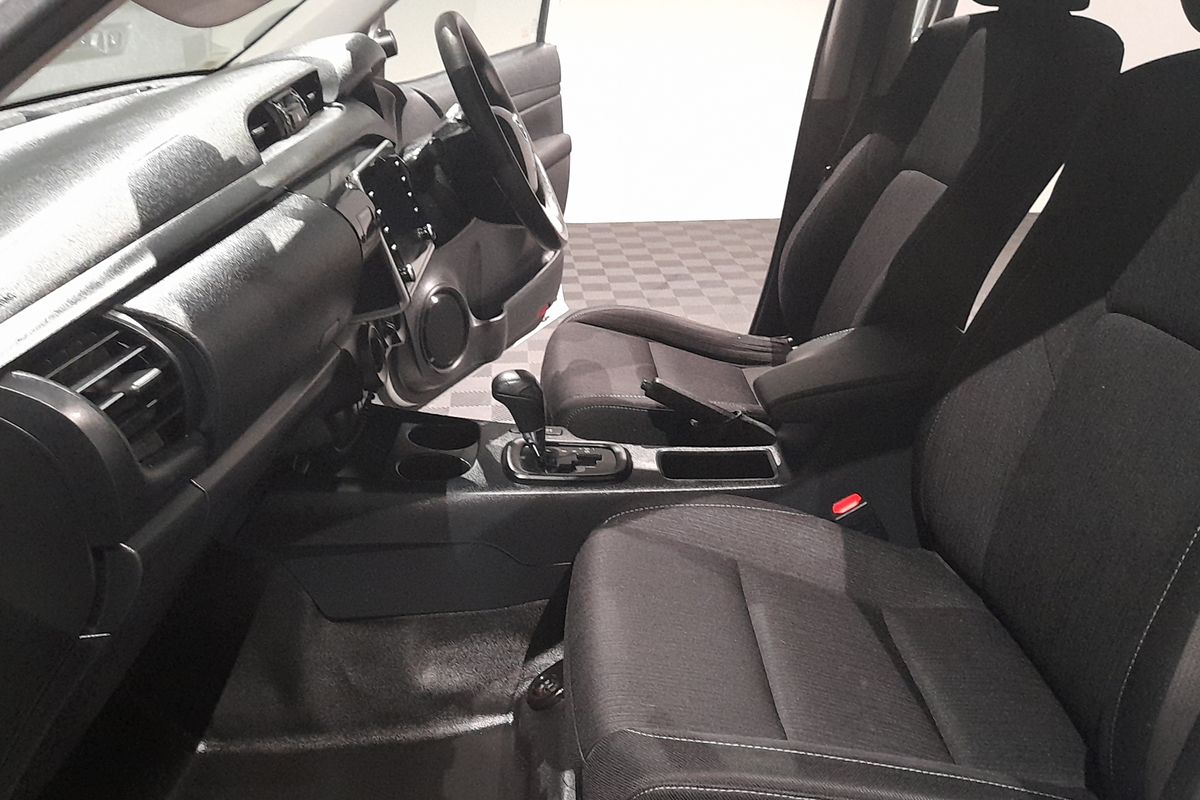2021 Toyota Hilux SR GUN126R 4X4
