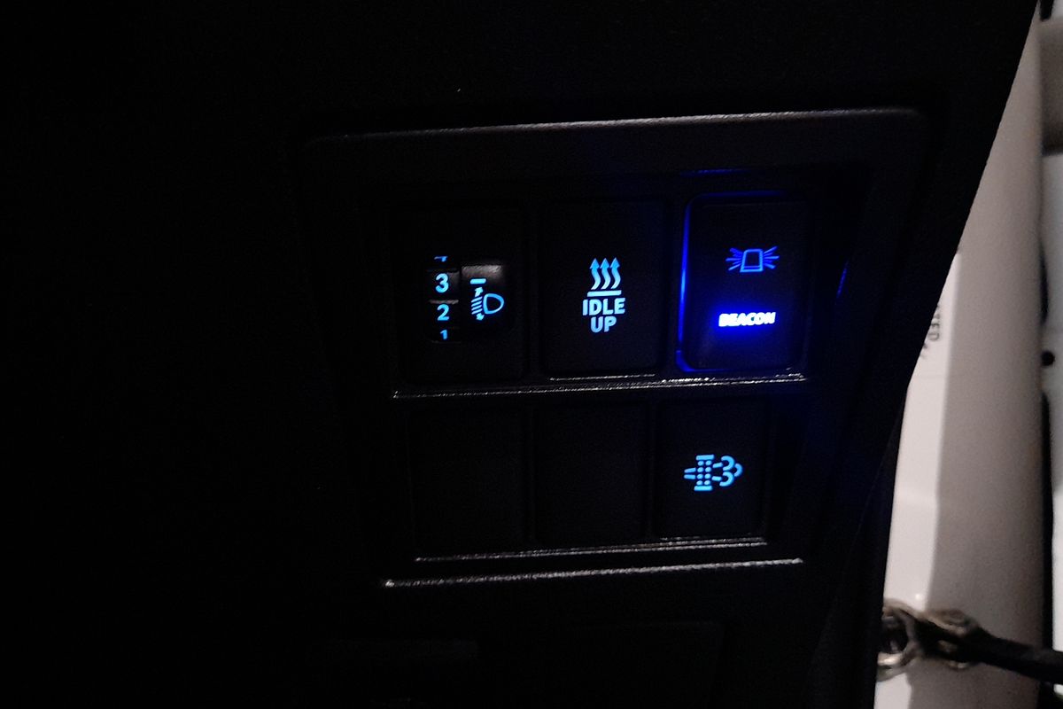 2021 Toyota Hilux SR GUN126R 4X4