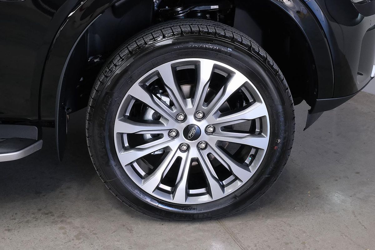 2025 Ford Everest Platinum