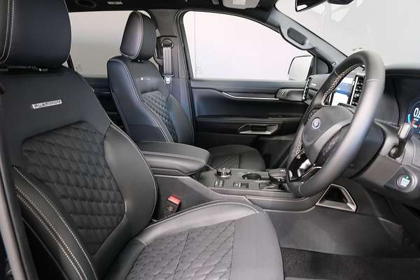 2025 Ford Everest Platinum