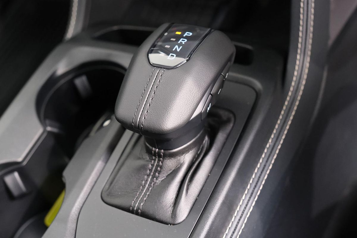 2025 Ford Everest Platinum