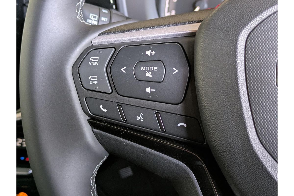 2025 Isuzu MU-X LS-T