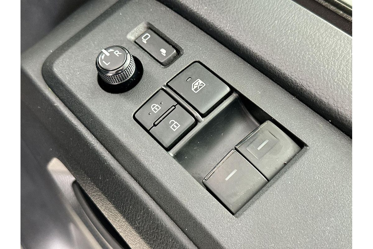 2021 Toyota Hiace GDH300R LWB