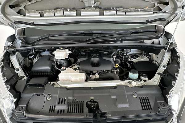 2021 Toyota Hiace GDH300R LWB