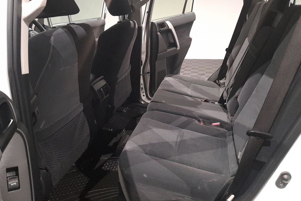 2021 Toyota Landcruiser Prado GX GDJ150R