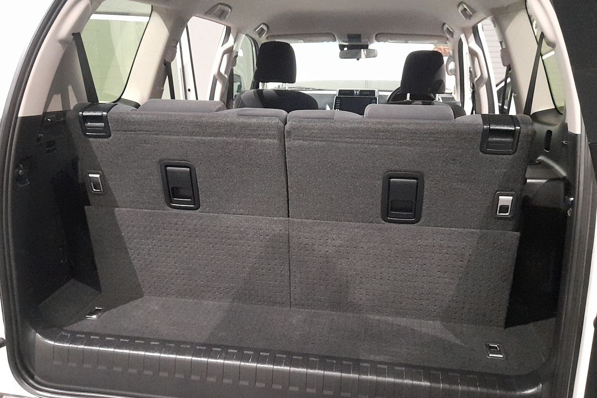 2021 Toyota Landcruiser Prado GX GDJ150R