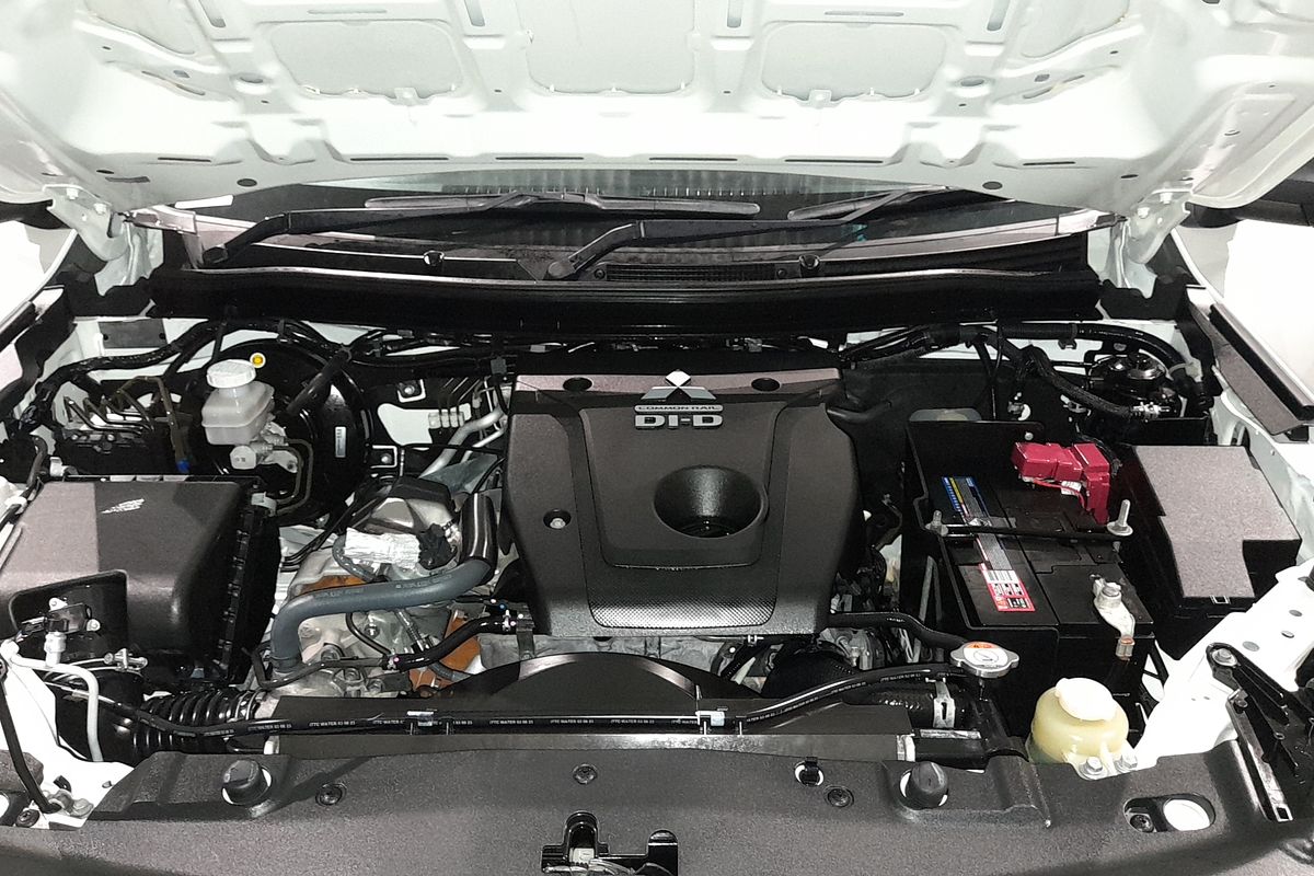 2023 Mitsubishi Triton GLX+ MR 4X4