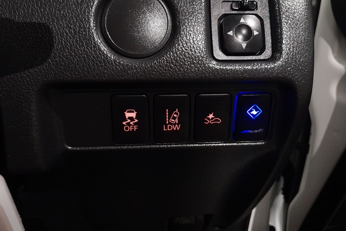 2023 Mitsubishi Triton GLX+ MR 4X4