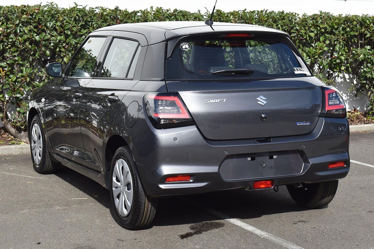2025 Suzuki Swift Hybrid UZ