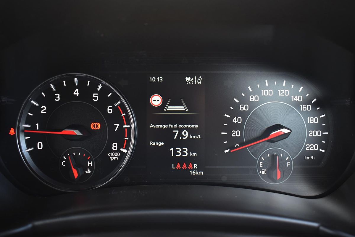 2025 Suzuki Swift Hybrid UZ
