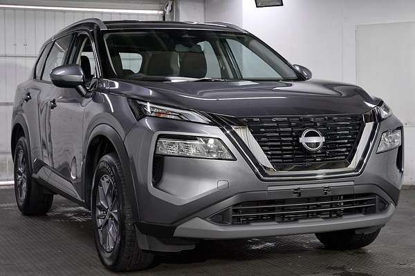 2024 Nissan X-TRAIL ST T33
