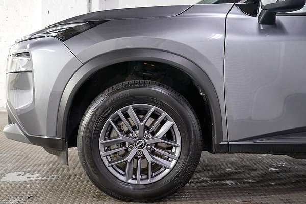 2024 Nissan X-TRAIL ST T33