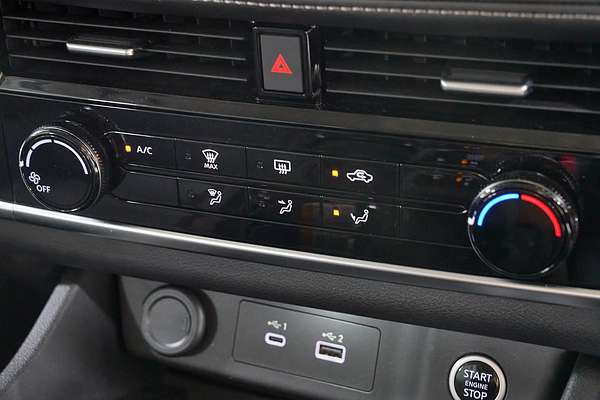 2024 Nissan X-TRAIL ST T33