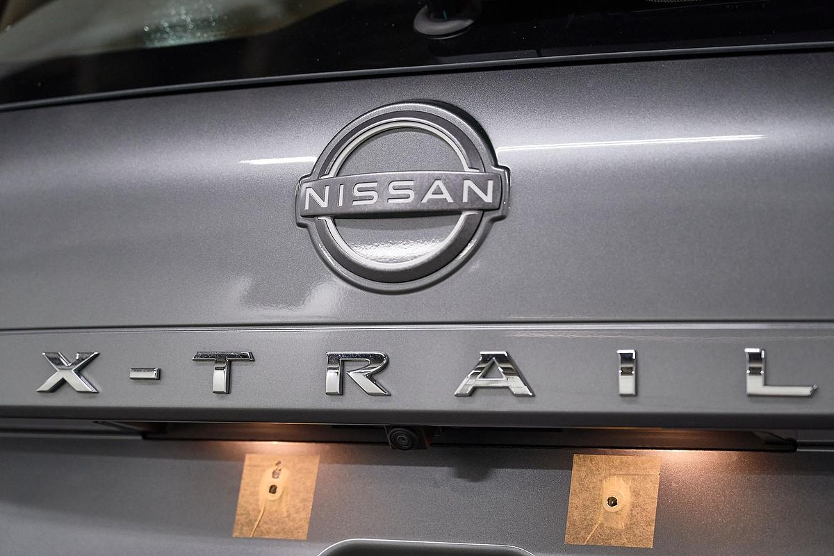 2024 Nissan X-TRAIL ST T33