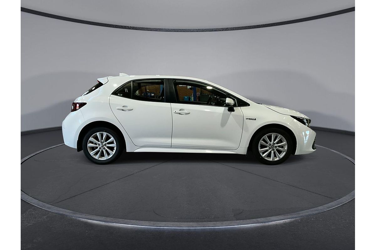 2022 Toyota Corolla Ascent Sport Hybrid ZWE219R