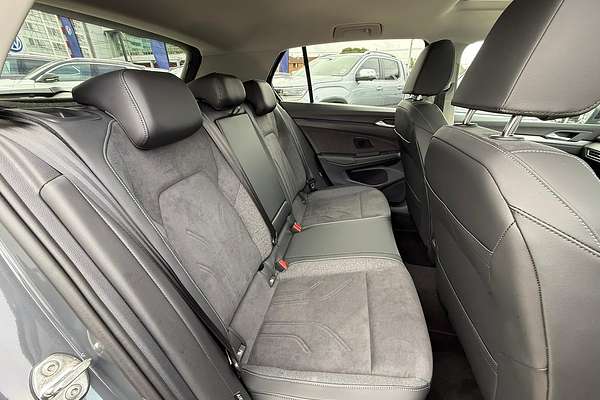 2025 Volkswagen Golf 110TSI Style 8.5
