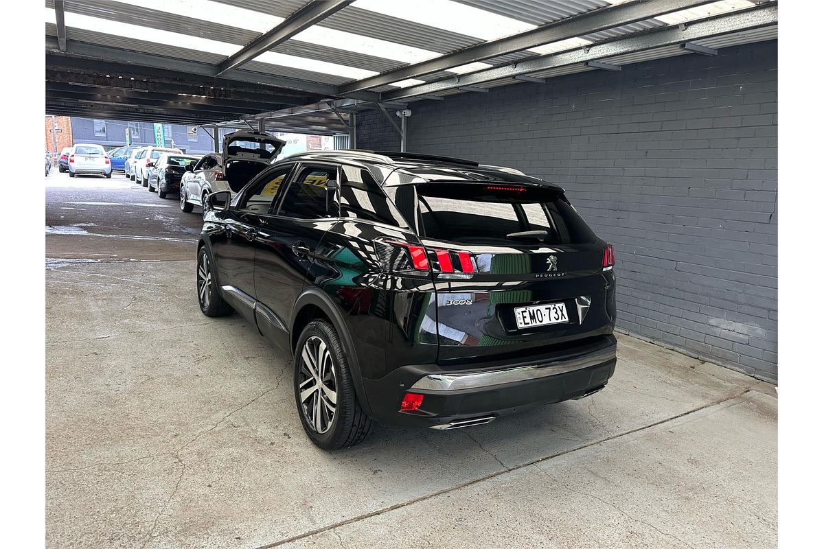 2017 Peugeot 3008 GT P84