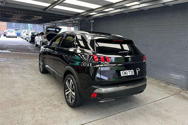 2017 Peugeot 3008 GT P84