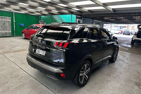 2017 Peugeot 3008 GT P84