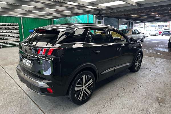 2017 Peugeot 3008 GT P84