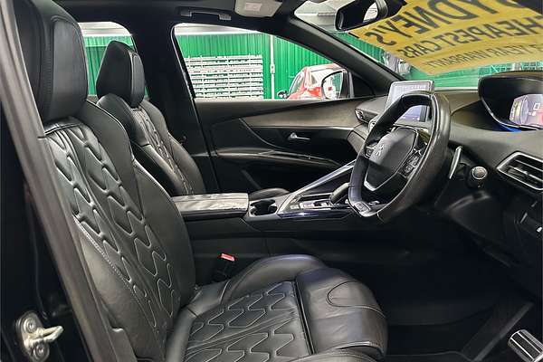 2017 Peugeot 3008 GT P84