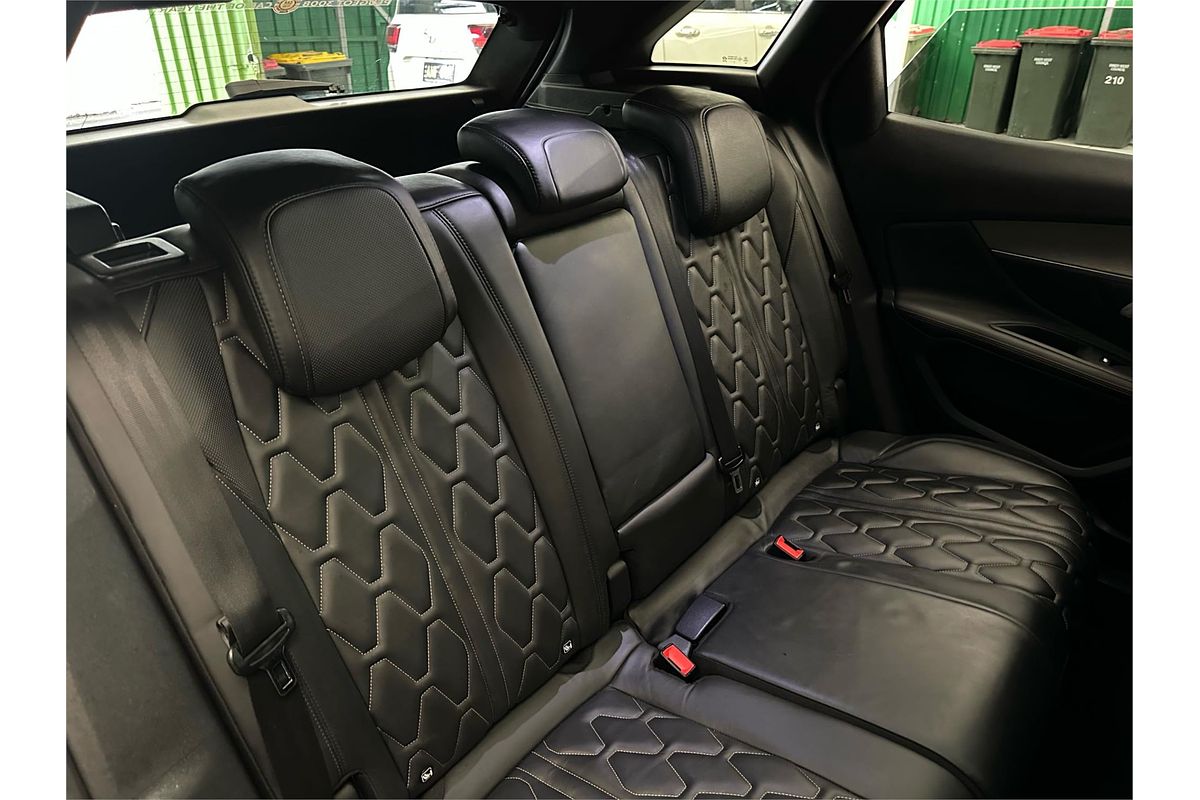 2017 Peugeot 3008 GT P84