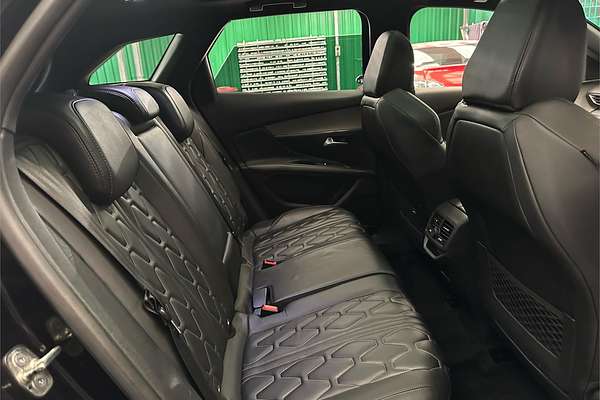 2017 Peugeot 3008 GT P84