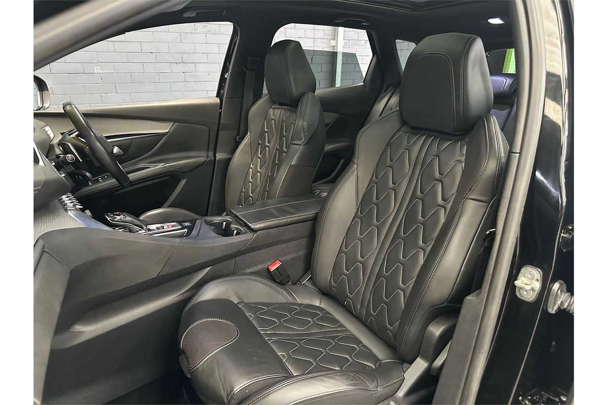 2017 Peugeot 3008 GT P84
