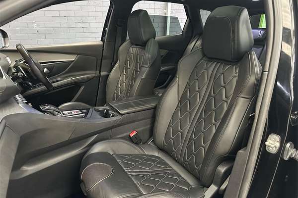 2017 Peugeot 3008 GT P84